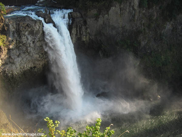 snoqualmie-falls-5939 waterfall, seattle falls, snoqualmie waterfall, tumbling water, steam, water vapor, gushing